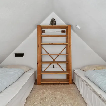 Apartman Beautiful In With Kitchen *