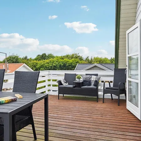 01 * スケーエン